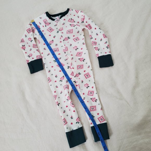 Vintage Floral Thermal Pjs 9-12 months - Picture 5 of 6